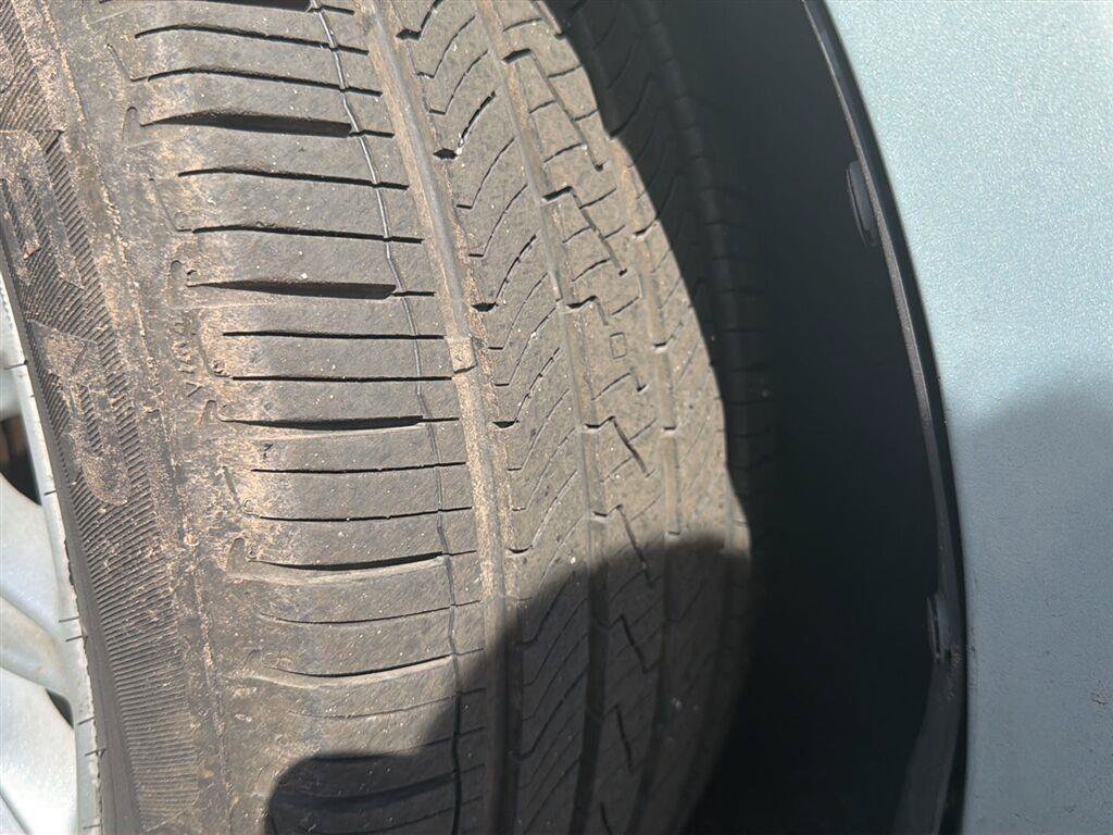 Used 2014 Ford Fusion SE w/ Equipment Group 502A FWD image 5