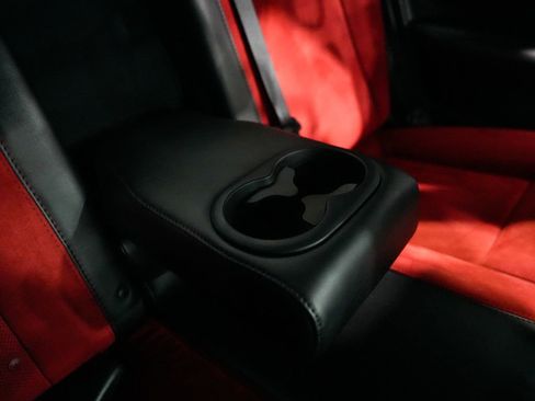 Used 2019 Dodge Challenger R/T Scat Pack w/ Dynamics Package RWD image 22