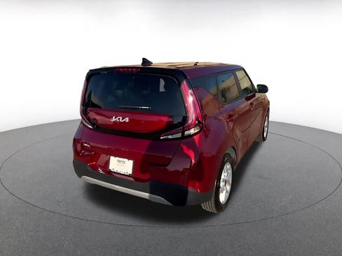 Used 2025 Kia Soul LX w/ LX Technology Package image 14
