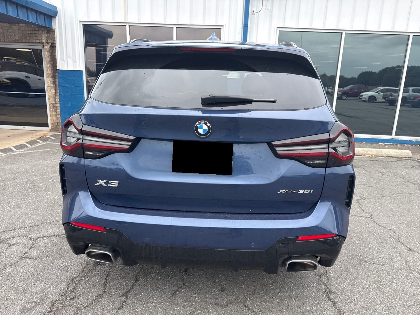 Used 2022 BMW X3 xDrive30i w/ M Sport Package AWD/4WD image 6