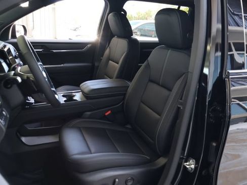 New 2026 GMC Acadia Elevation w/ Black Edition FWD image 14