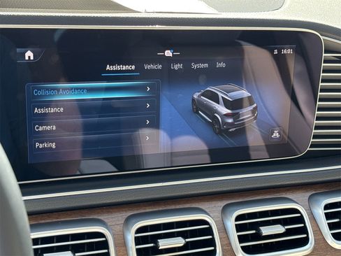 New 2025 Mercedes-Benz GLE 350 image 28