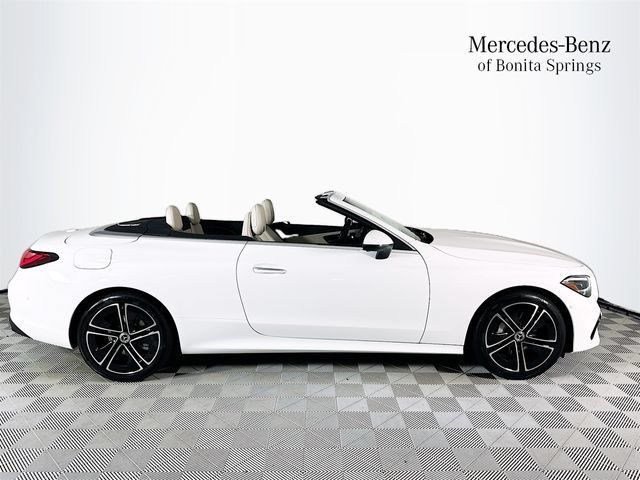 Used 2025 Mercedes-Benz CLE 300 4MATIC Cabriolet image 8