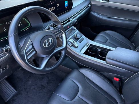 Used 2024 Hyundai Palisade SEL FWD image 9