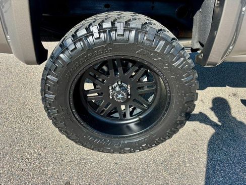 Used 2015 Chevrolet Silverado 1500 LT w/ All Star Edition AWD/4WD image 34