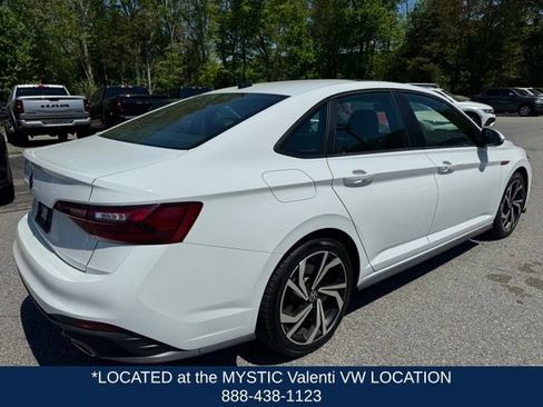 Used 2023 Volkswagen Jetta GLI Autobahn FWD image 5