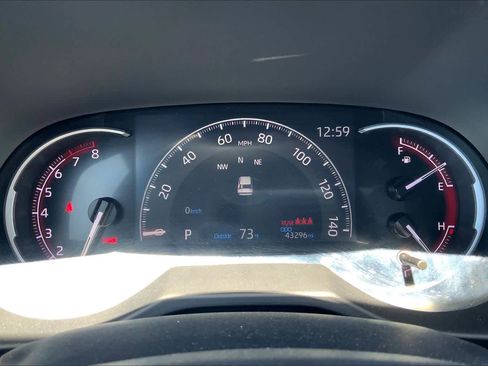 Used 2024 Toyota RAV4 LE image 25