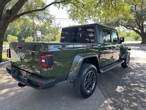 Used 2021 Jeep Gladiator Overland w/ Popular Equipment Package AWD/4WD image 6