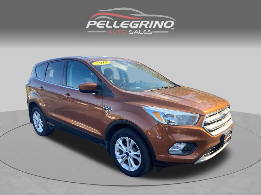 Used 2017 Ford Escape SE w/ SE Cold Weather Package AWD/4WD image 9