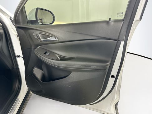 Used 2023 Buick Encore GX Preferred FWD image 29