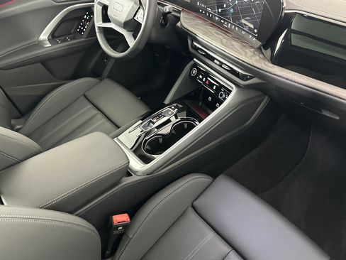 New 2025 Audi Q5 Premium Plus image 15