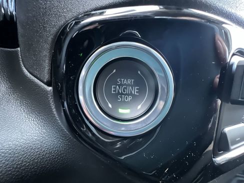 New 2026 GMC Sierra 1500 Elevation image 17