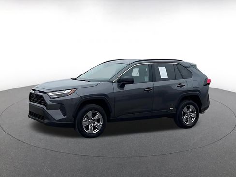 Used 2025 Toyota RAV4 LE image 8