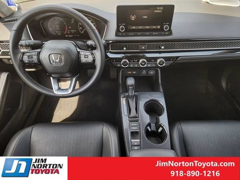 Used 2024 Honda Civic EX-L image 25