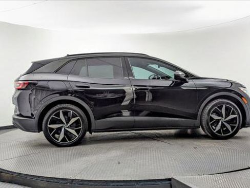 Used 2023 Volkswagen ID.4 Pro S RWD image 9