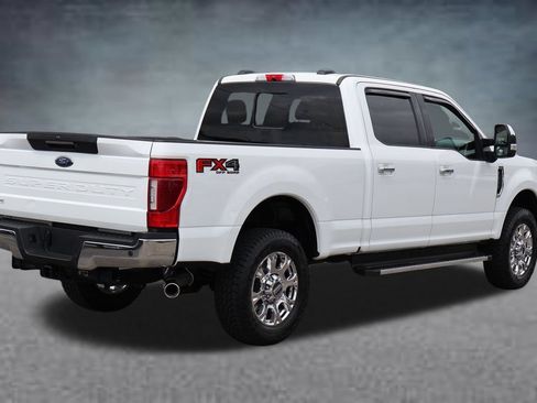 Used 2022 Ford F250 Lariat w/ Lariat Ultimate Package AWD/4WD image 3