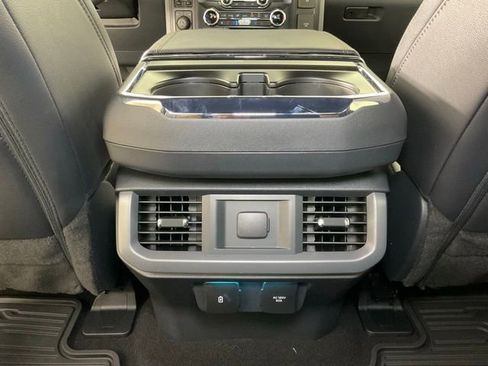New 2025 Ford F150 Lariat w/ Equipment Group 501A Mid image 17