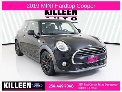 Used 2019 MINI Cooper 2-Door Hardtop w/ Signature Upholstery Package
