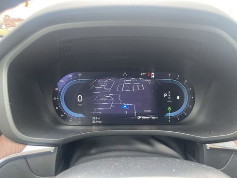 Used 2024 Volvo XC60 B5 Plus image 13