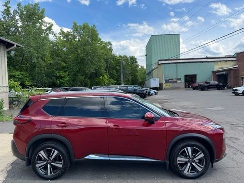Used 2023 Nissan Rogue SL AWD/4WD image 4