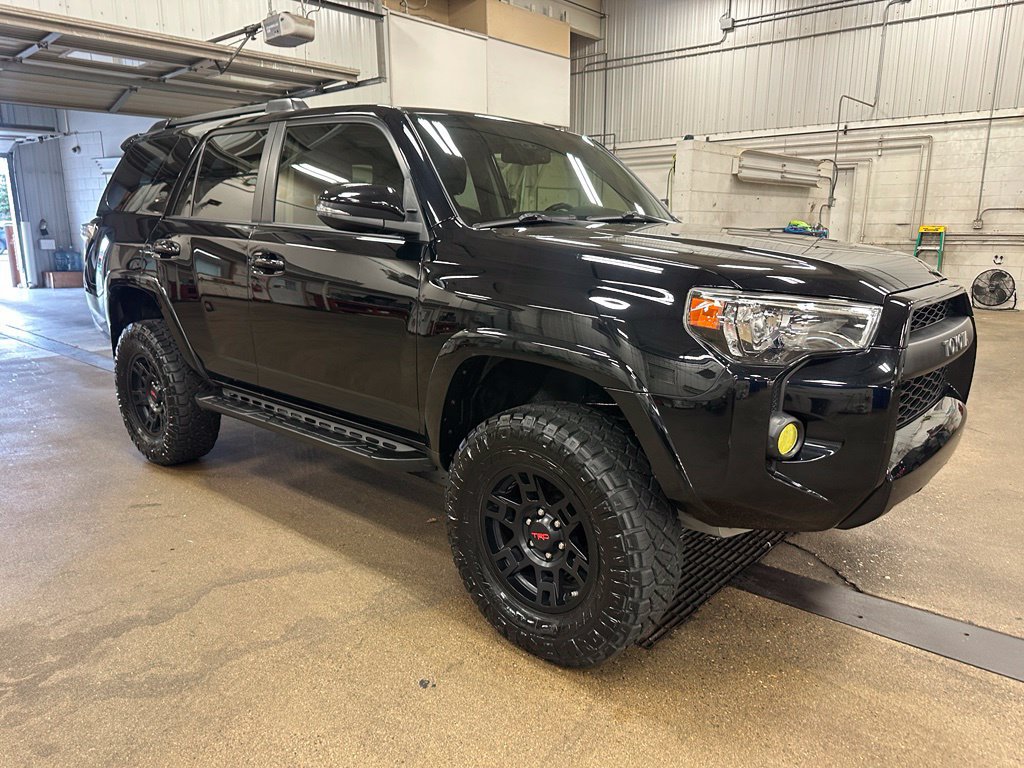 Used 2016 Toyota 4Runner SR5 Premium AWD/4WD image 10