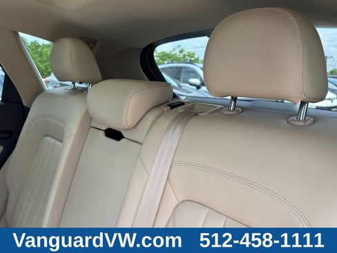 Used 2019 Audi Q5 2.0T Premium Plus w/ Premium Plus Package AWD/4WD image 29