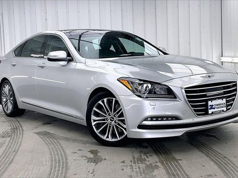 Used 2017 Genesis G80 3.8 w/ Option Group 03 image 35