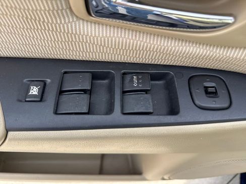 Used 2009 MAZDA MAZDA3 i Touring Value image 12