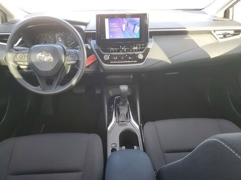 Certified 2023 Toyota Corolla LE image 10