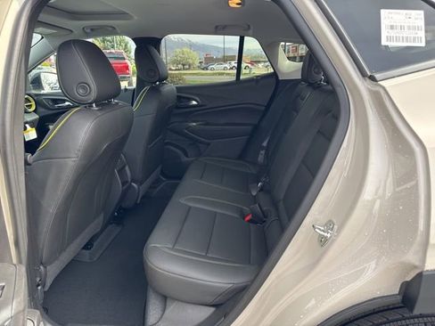 New 2026 Chevrolet Trax ACTIV w/ Sunroof Package FWD image 14