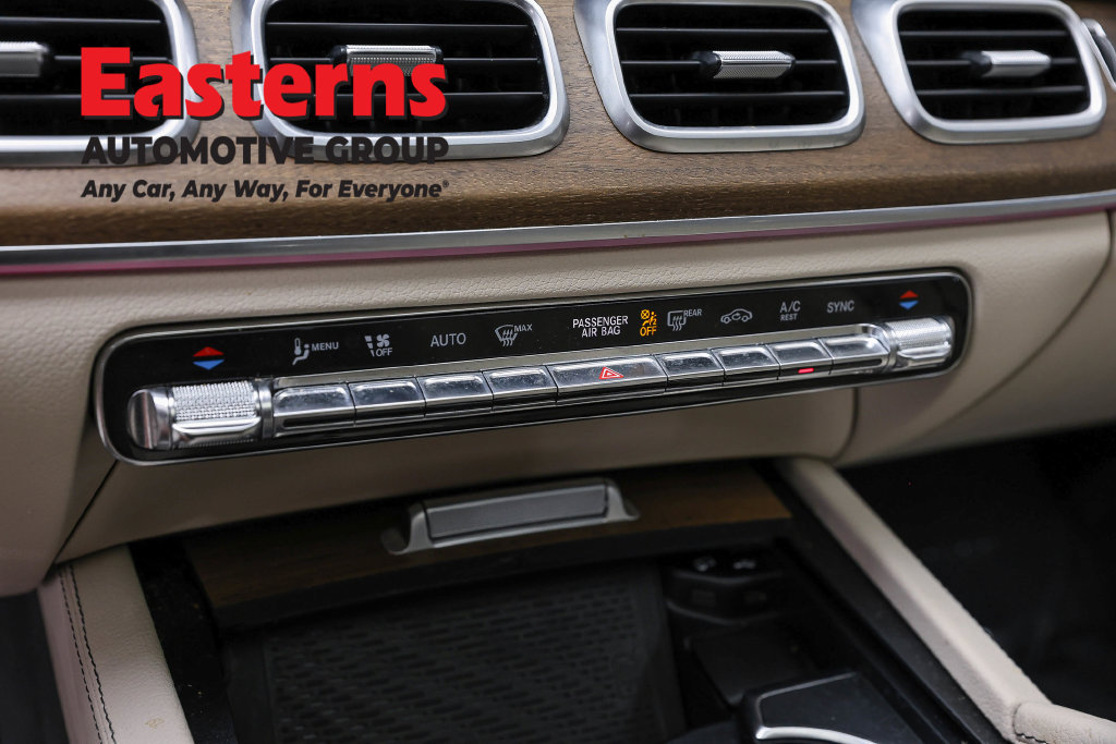 Used 2020 Mercedes-Benz GLE 350 4MATIC w/ Premium Package image 21