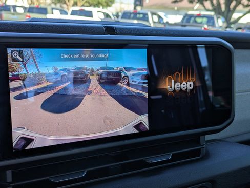 New 2026 Jeep Gladiator Sport image 23