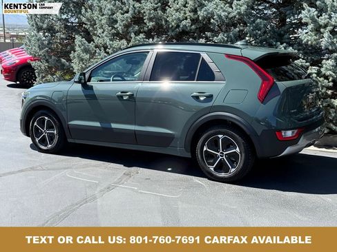 Used 2023 Kia Niro EX FWD image 5