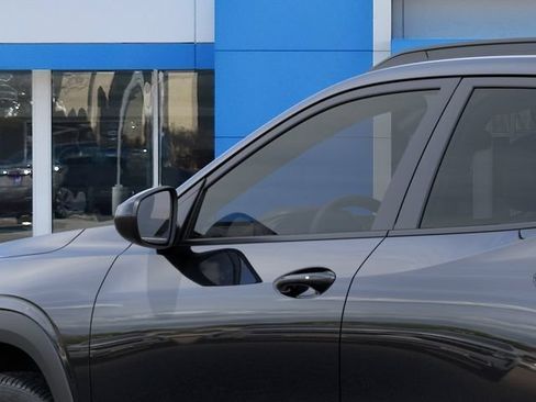 New 2026 Chevrolet Trax LT w/ LT Convenience Package FWD image 14