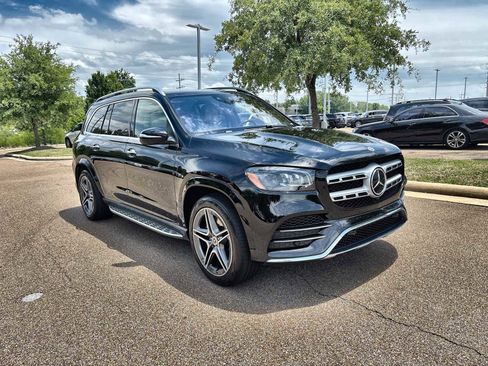 Used 2023 Mercedes-Benz GLS 450 4MATIC image 11