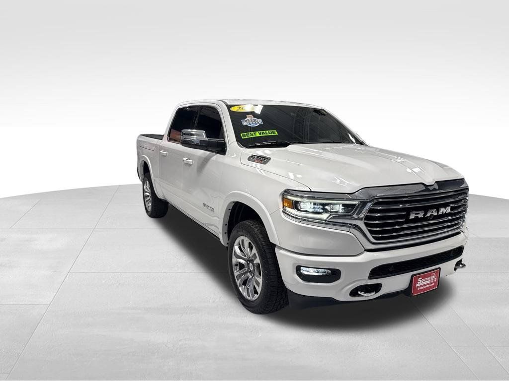 Used 2023 RAM 1500 Limited AWD/4WD image 12