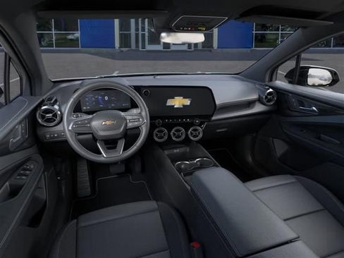 New 2025 Chevrolet Blazer EV LT image 15