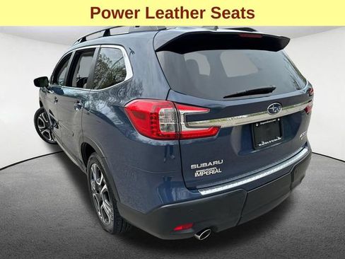 Used 2023 Subaru Ascent Limited w/ Technology Package AWD/4WD image 7