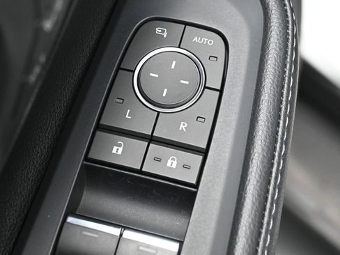 Used 2024 Toyota Grand Highlander Platinum image 14