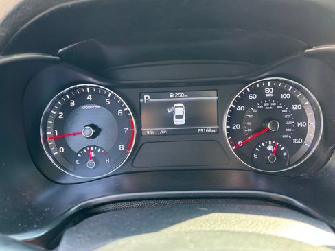 Used 2024 Kia Forte GT-Line w/ GT-Line Premium Package FWD image 9