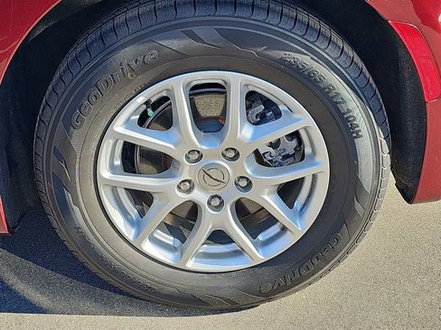 Used 2021 Chrysler Pacifica Touring-L image 39