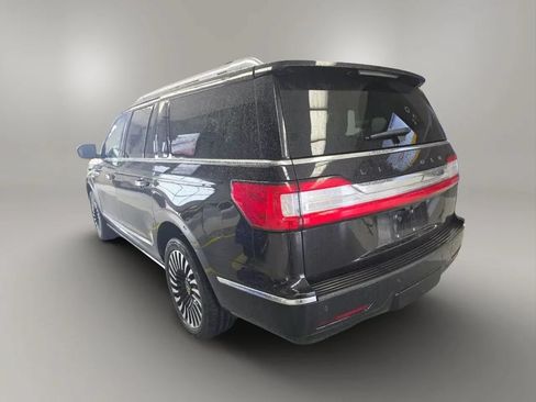 Used 2019 Lincoln Navigator L Black Label w/ Cargo Package AWD/4WD image 2