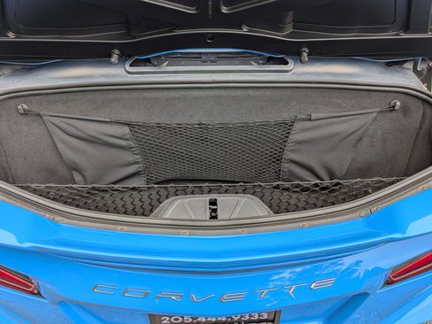 Used 2022 Chevrolet Corvette Stingray Preferred Conv w/ Z51 Performance Package RWD image 17