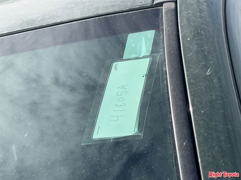 Certified 2021 Toyota Tacoma TRD Off-Road w/ Technology Package image 12