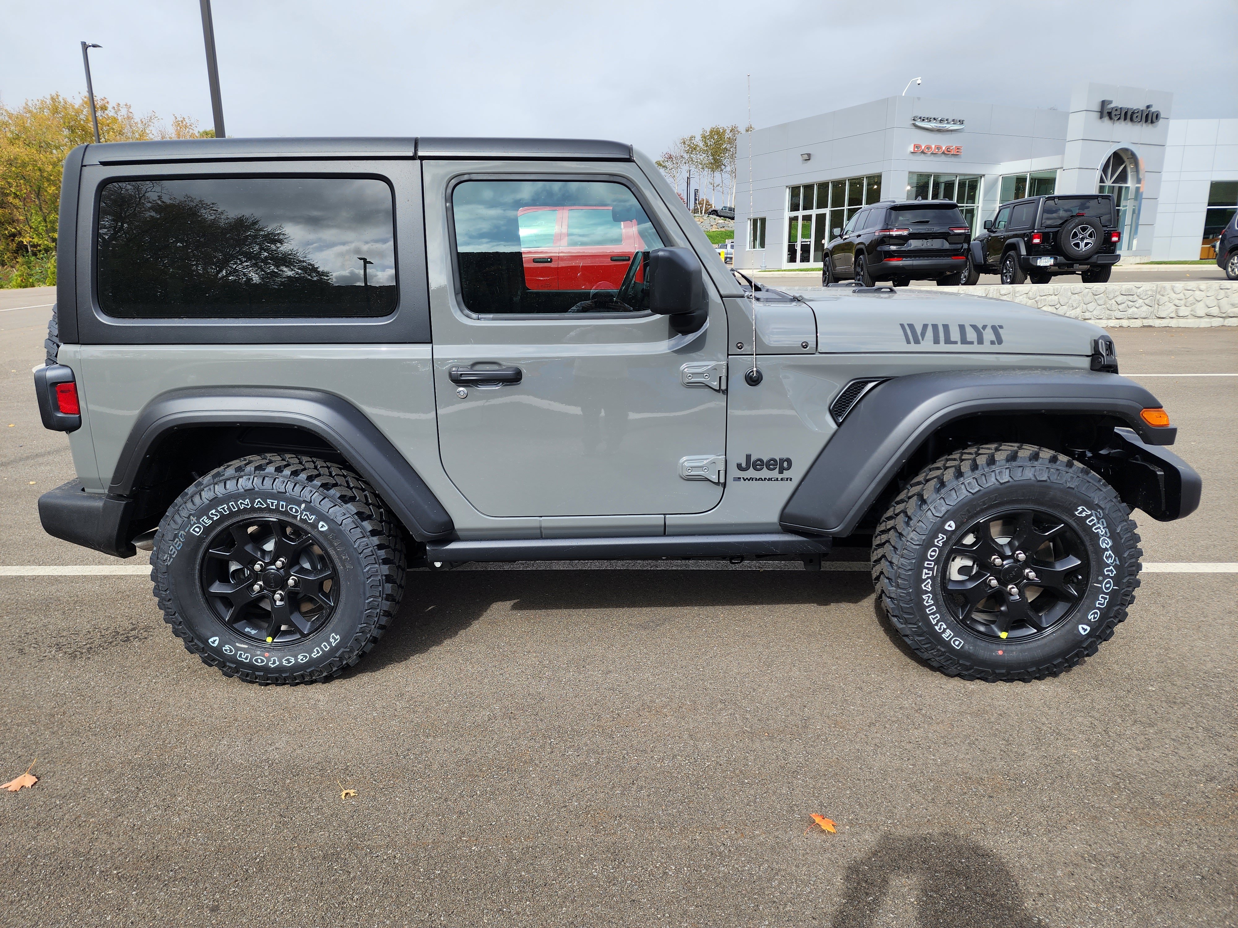 Used 2023 Jeep Wrangler Sport AWD/4WD image 6