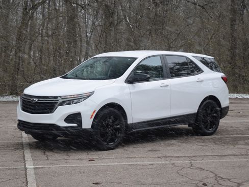 Used 2023 Chevrolet Equinox LS w/ LS Convenience Package image 21