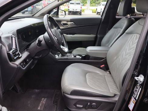 Used 2023 Kia Sportage X-Line w/ X-Line Premium Package AWD/4WD image 4