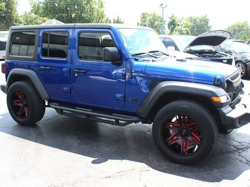 Used 2019 Jeep Wrangler Unlimited Sport S AWD/4WD image 15