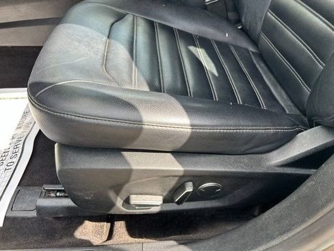 Used 2019 Ford Fusion SEL FWD image 12