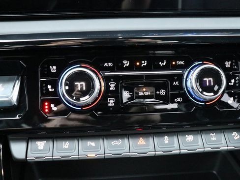 New 2026 GMC Sierra 2500 AT4X image 30